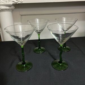Libbey set of 4 Courbe martini glasses green zigzag stem EUC